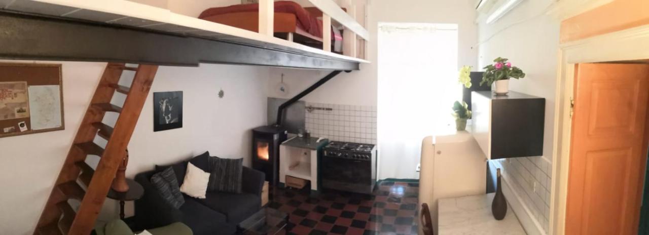 Affascinante Monolocale In Palazzo Storico, 50Mtr Da Piazza Azuni Διαμέρισμα Σάσαρι Εξωτερικό φωτογραφία